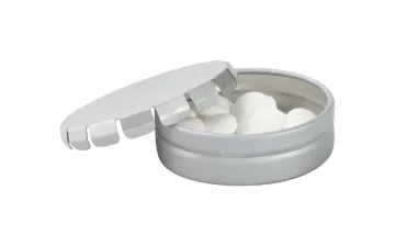 Click krabička s mintovými bonbony: stříbrná